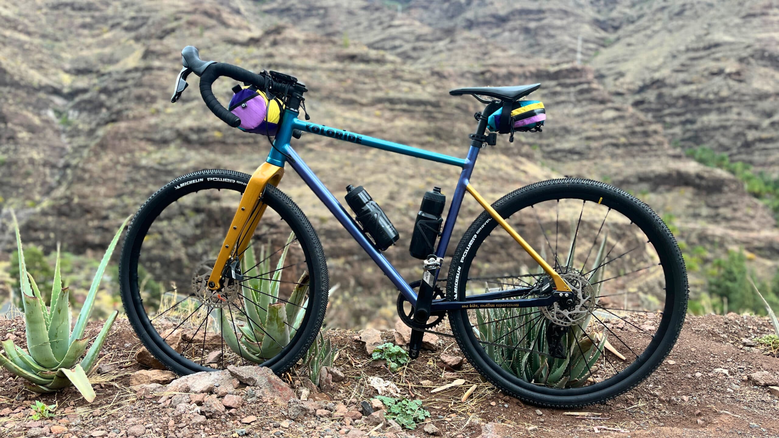Przygotowania do wyprawy bikepackingowej.