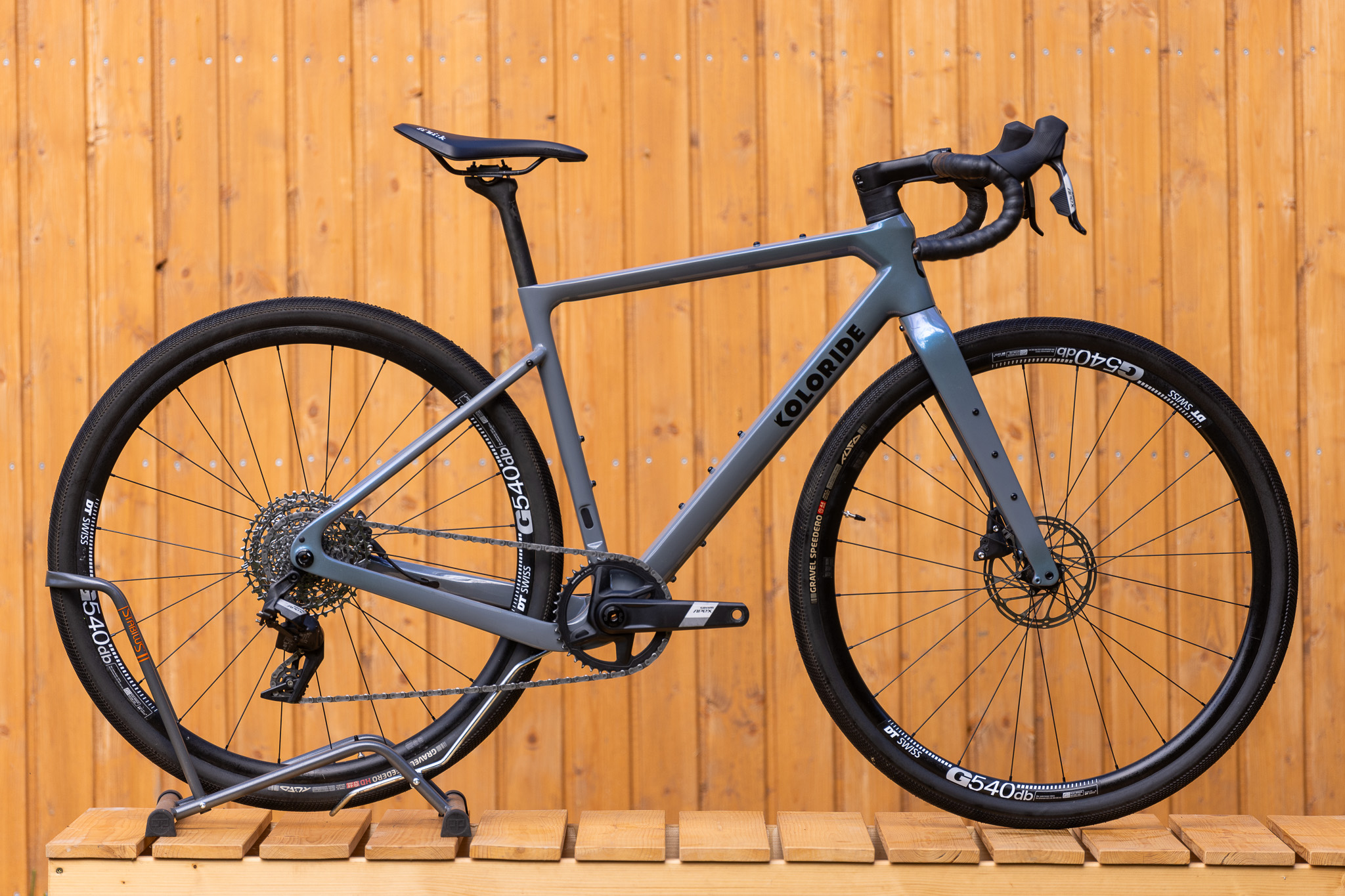 LIFT CF Koloride – Rival AXS