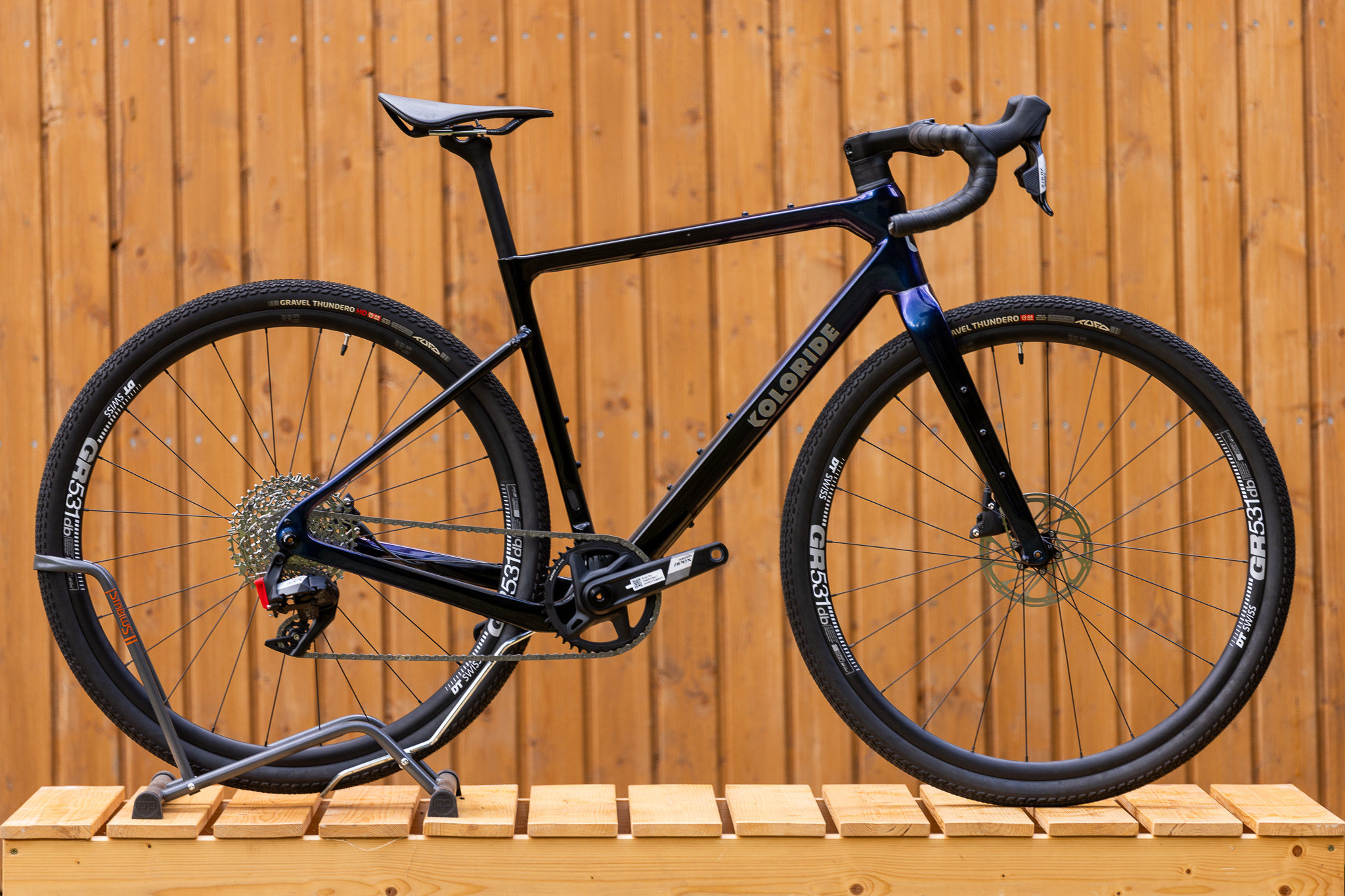 LIFT CF Koloride – Rival AXS