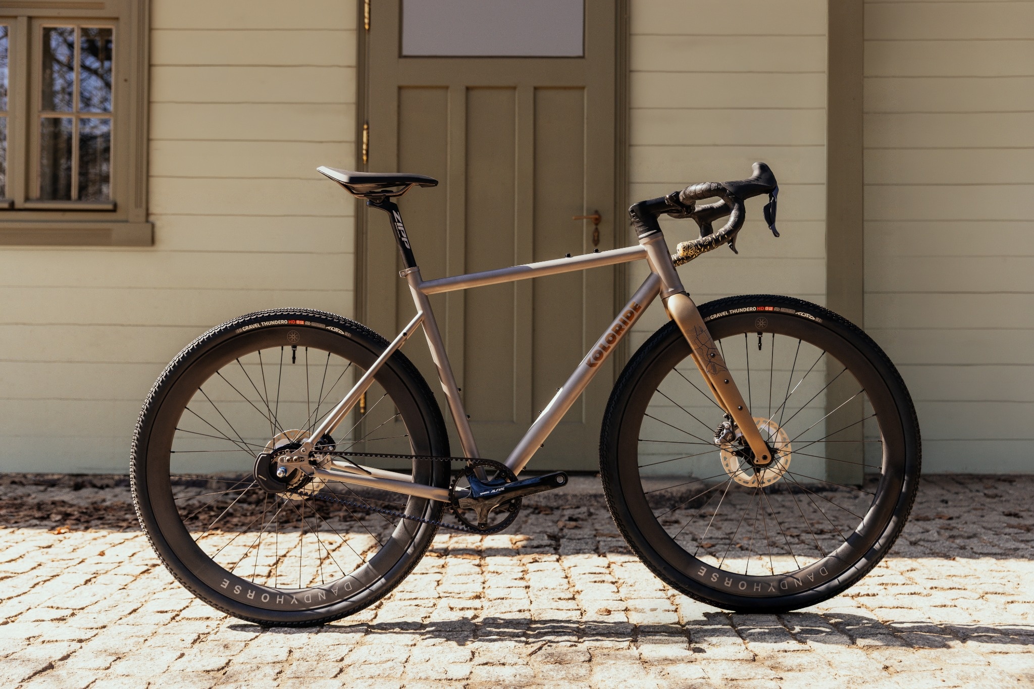 Loop Ti Koloride Alfine Di2  